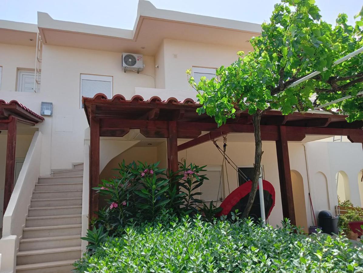 Lazaros & Pagona Houses 2 Ierápetra Esterno foto